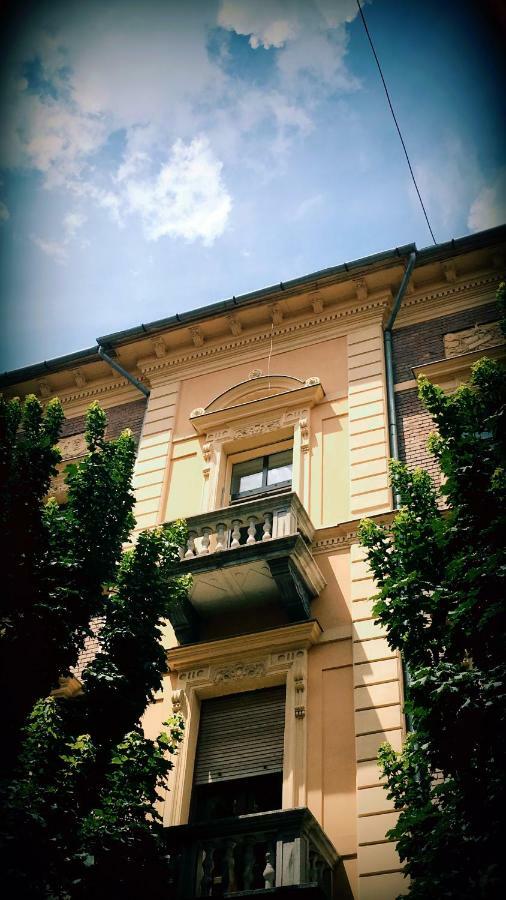 Goodmood Apartment Дебрецен Экстерьер фото